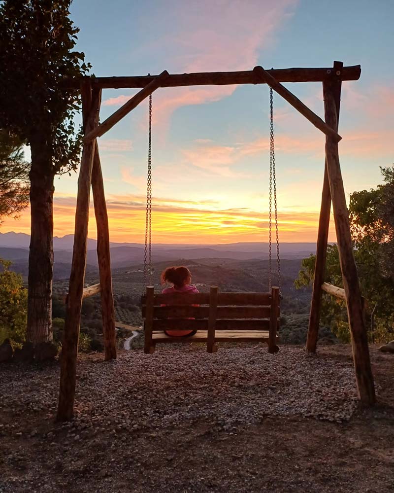 Atardecer desde Casa La Guindalera con bonitas vistas a la Sierra de Cazorla Atardecer desde Casa La Guindalera con bonitas vistas a la Sierra de Cazorla